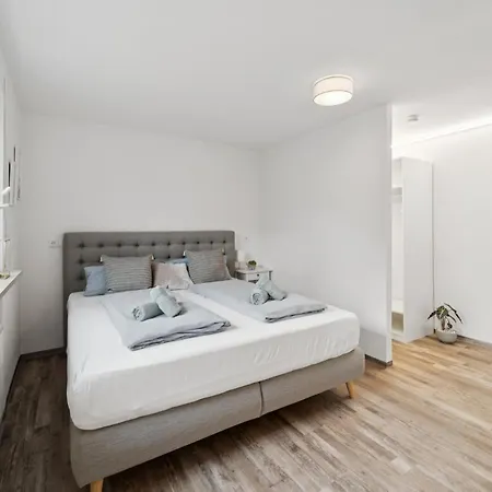 Super Gelegene Moderne Mit Garage In Der Naehe Des Badestrandes * Bodolz